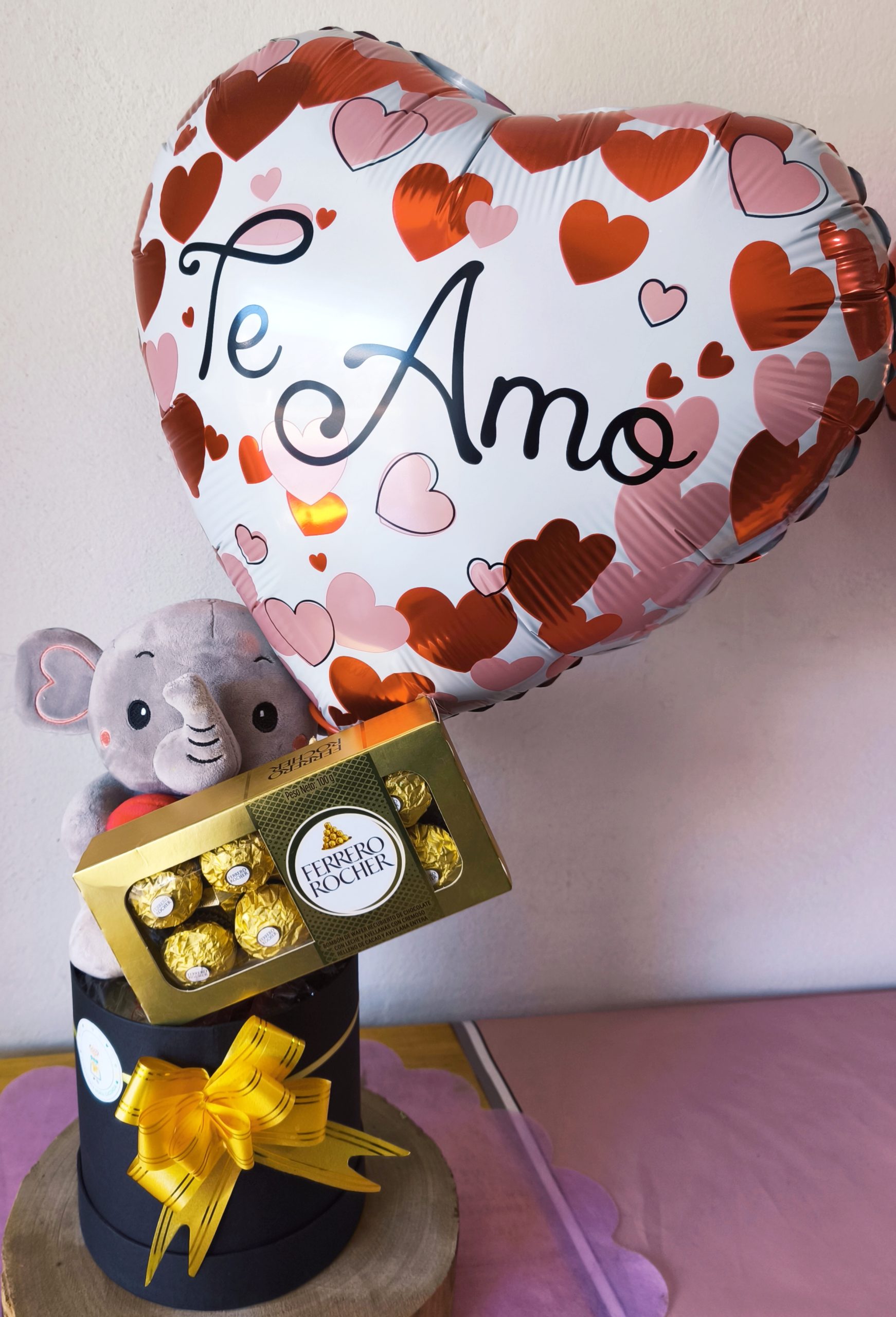 Box Peluche, Ferrero y Globo Te Amo